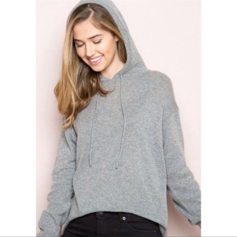 Brandy Melville Giovanna Knit Hooded Pullover Womens OS Sweater Long Sleeve
